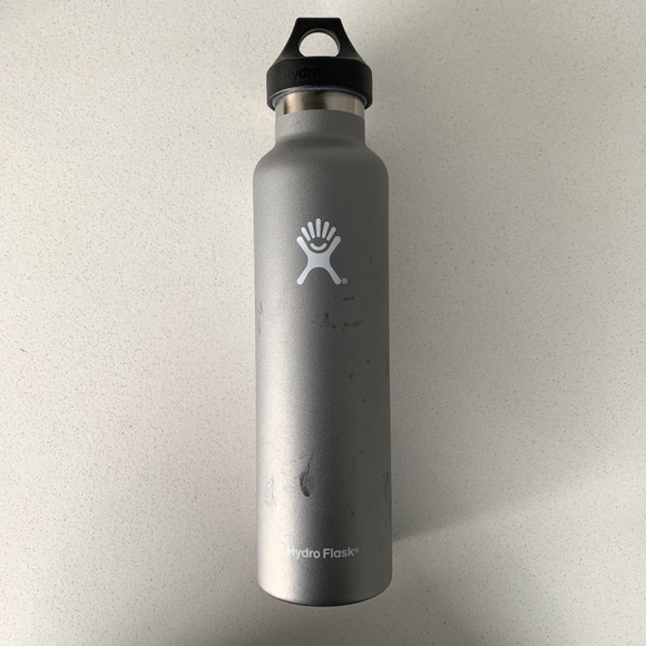 *Smudged* Standard Mouth Hydro Flask Water Bottle With Loop Cap, Graphite Gray - Picture 9 of 9